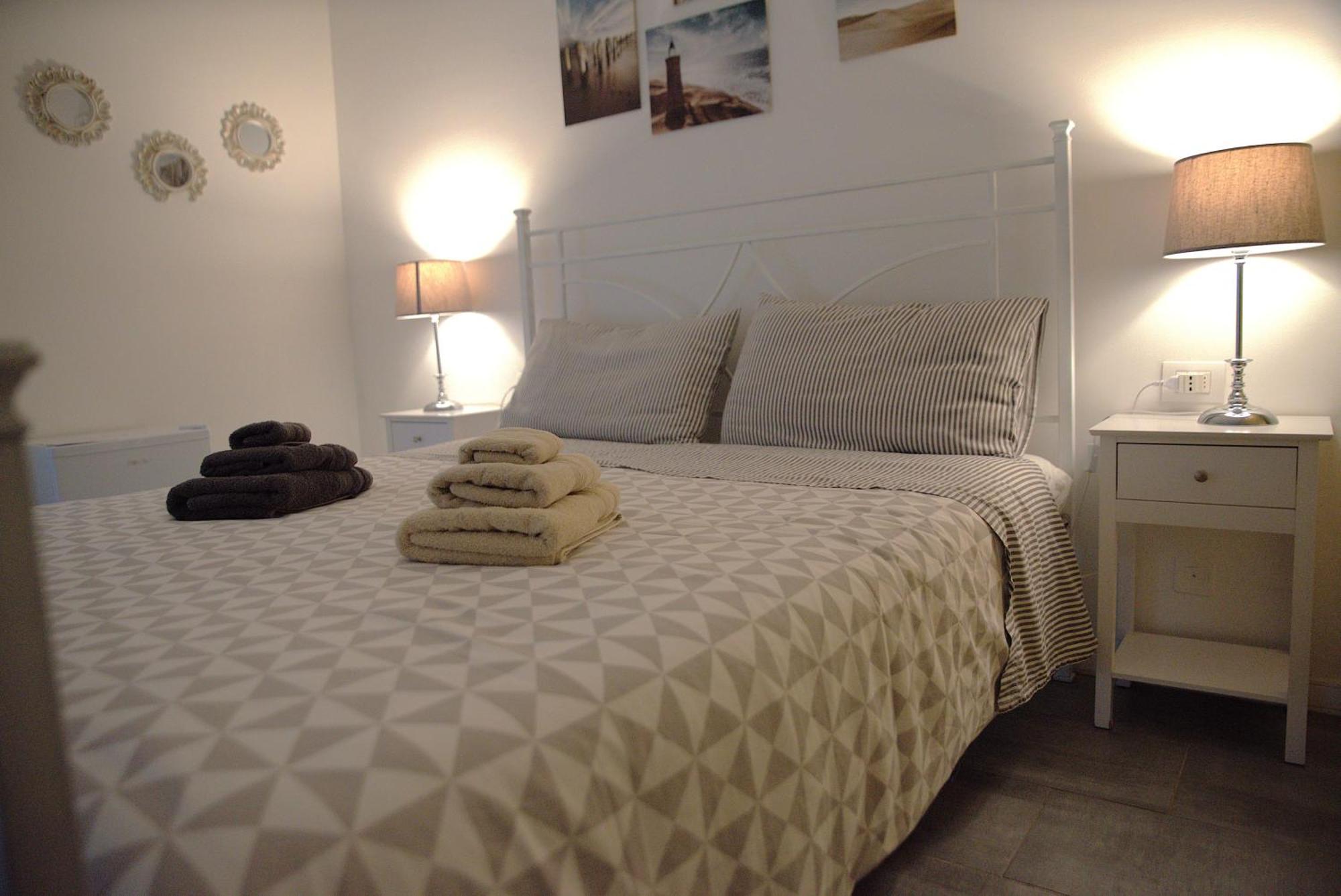 B&B Casa Balai 72 A 100 Mt Dal Mare Порто-Торрес Экстерьер фото